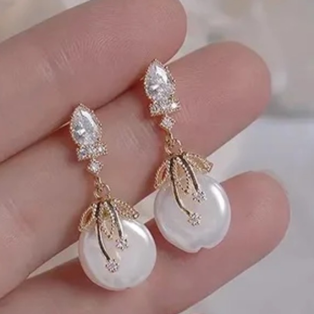 New 14k Gold Plated Fresh Water Pearl Diamond Bow Knot Earrings